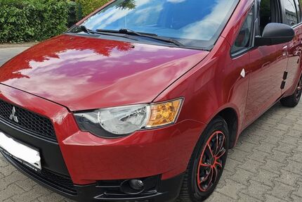 Mitsubishi Colt 156.000 km 2.750 &euro; Velten 16727