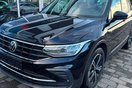 VW Tiguan 208.155 km 16.500 &euro; Kirchberg 55481