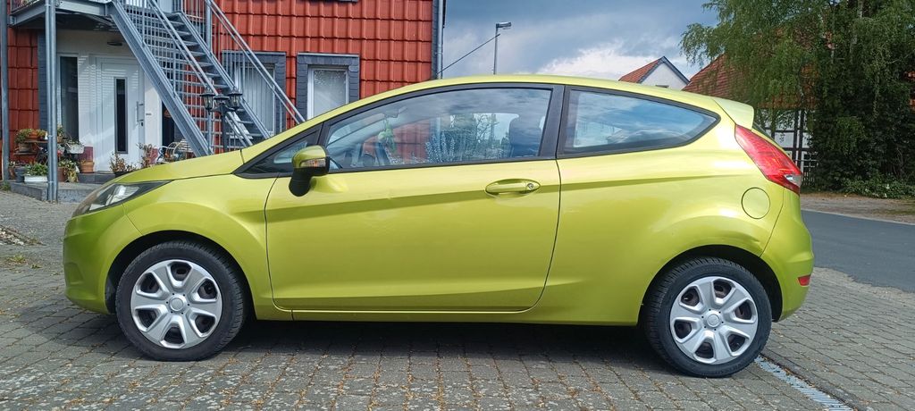 Ford Fiesta 176.750 km 2.299 &euro; Peine 31224