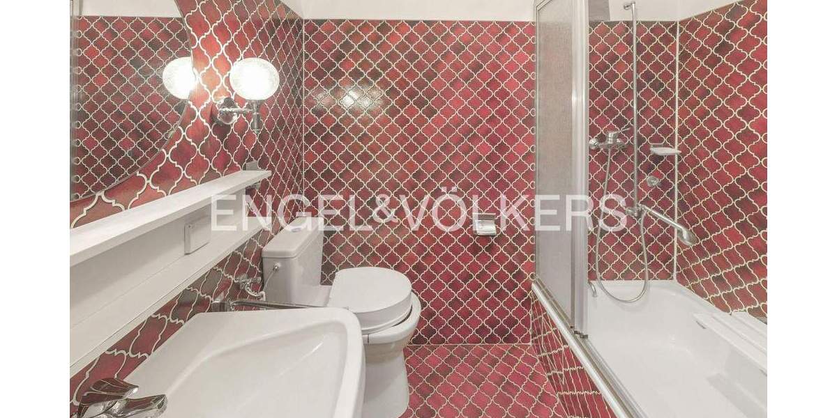 Doppelhaushälfte Hilden - 8 Zimmer, 292 m&sup2;, 795.000&euro; | Angebot:25627235