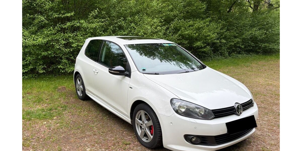 VW Golf 158.000 km 5.900 &euro; Mietingen 88487