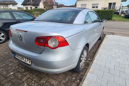 VW Eos 131.000 km 6.200 &euro; Volkertshausen 78269