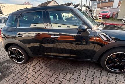 Mini Countryman S (Cooper) 146.000 km 6.350 &euro; Karlsruhe 76189