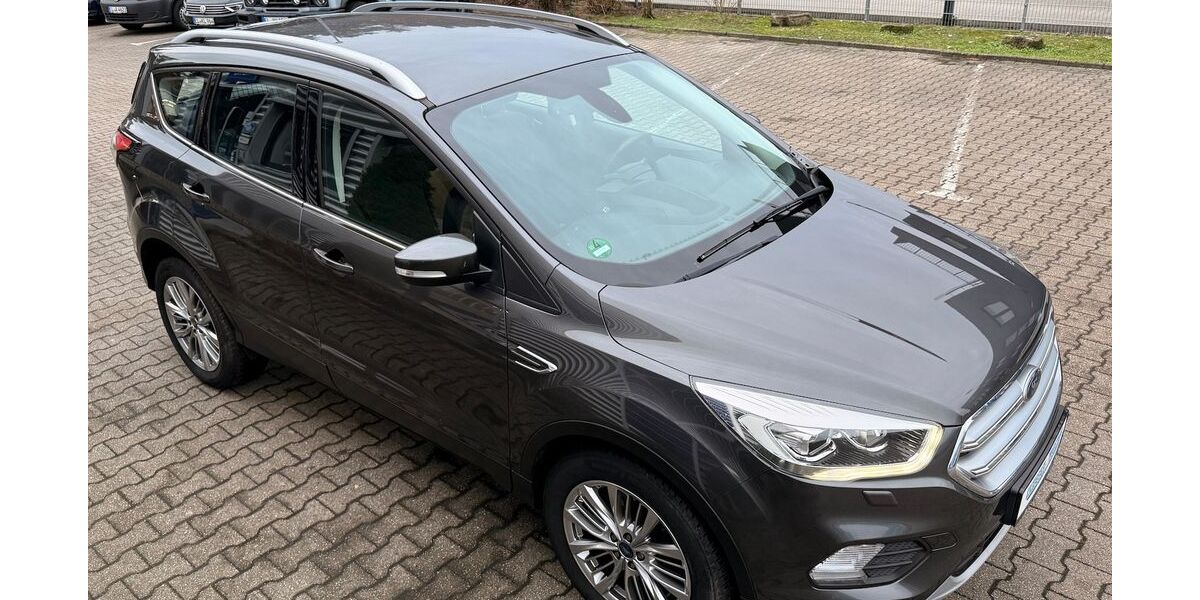 Ford Kuga 159.515 km 12.250 &euro; Meppen 49716
