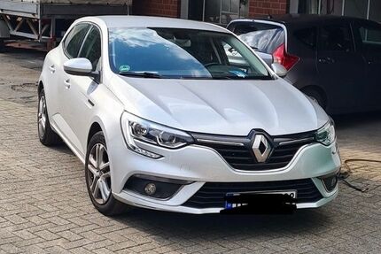Renault Megane 143.000 km 7.400 € Ibbenbüren 49477