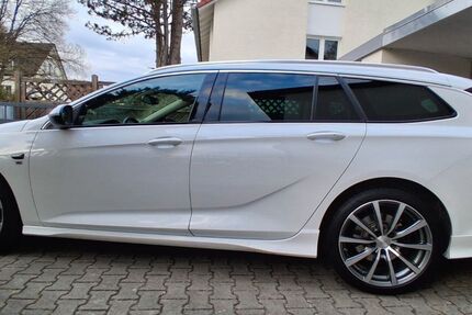 Opel Insignia 82.406 km 19.900 &euro; München 81827