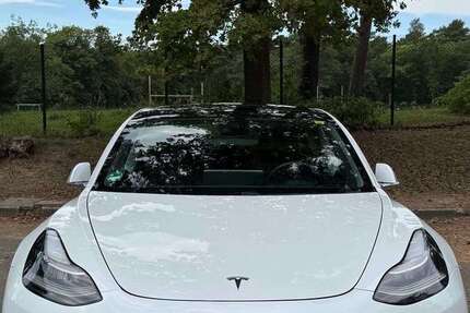 Tesla Model 3 89.000 km 23.500 € berlin 14169
