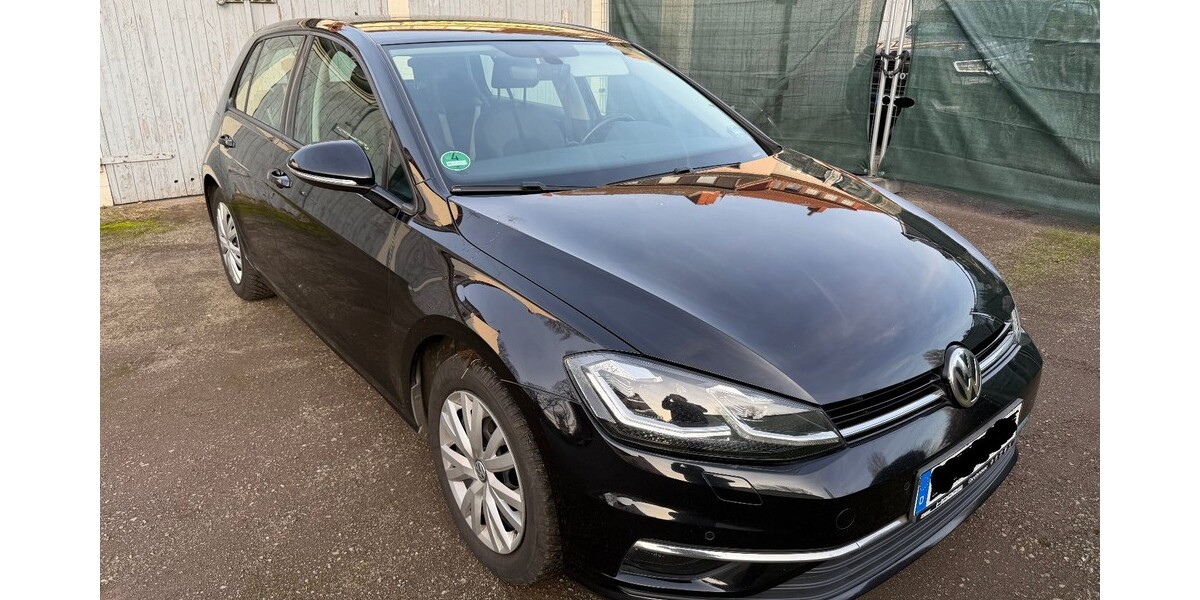 VW Golf 133.000 km 13.990 &euro; Bremen 28195