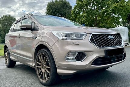 Ford Kuga 69.000 km 19.999 &euro; Nürnberg 90451