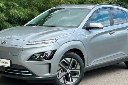 Hyundai KONA Elektro 19.500 km 34.490 &euro; Jüterbog 14913