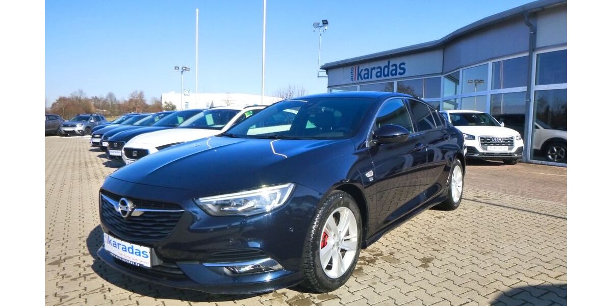 Opel Insignia 142.317 km 11.900 &euro; Bayreuth 95448