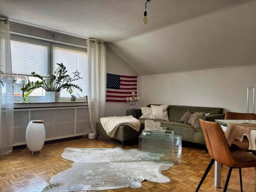 Solides Dreifamilienhaus auf Erbpachtgrundstück