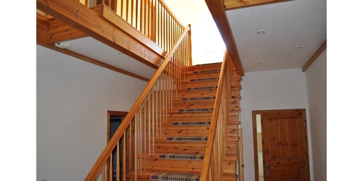 Einfamilienhaus Broderstorf - 10 Zimmer, 255 m&sup2;, 575.000&euro; | Angebot:27194907