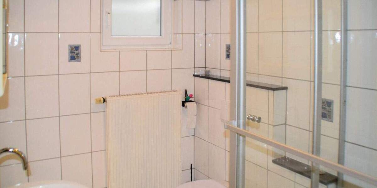 Gewerbeobjekt Staudt - 4 Zimmer, 73 m&sup2;, 700&euro; | Angebot:25738131