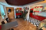 Freistehendes Einfamilienhaus mit Garten Garage + Stellplätzen zimmer