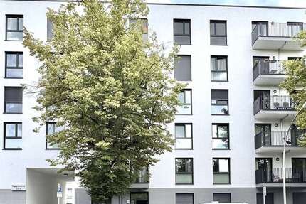 Wohnung zum Mieten in Berlin 1.719 € 70.96 m² 3 zimmer