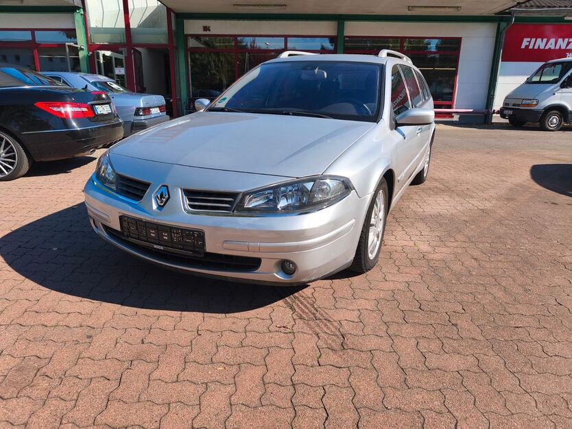 Renault Laguna 166.008 km 3.490 € Minden 32427