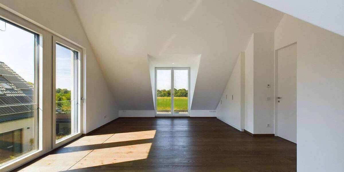 Einfamilienhaus München Bogenhausen - 7 Zimmer, 269 m&sup2;, 8.500&euro; | Angebot:26904179