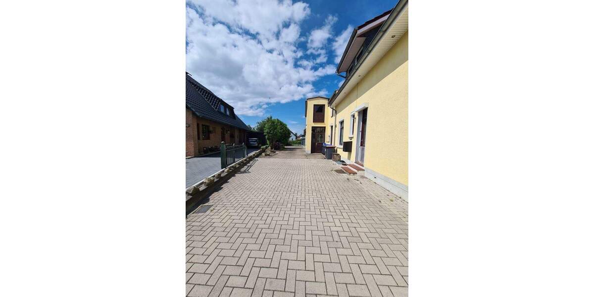 Einfamilienhaus Varel Dangastermoor - 6 Zimmer, 125 m&sup2;, 860&euro; | Angebot:25227333