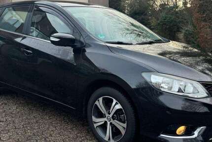 Nissan Pulsar 123.000 km 8.200 &euro; Solingen 42699