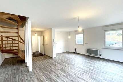 Haus Kirchhundem - 6 Zimmer, 181 m&sup2;, 255.000&euro; | Angebot:26443508