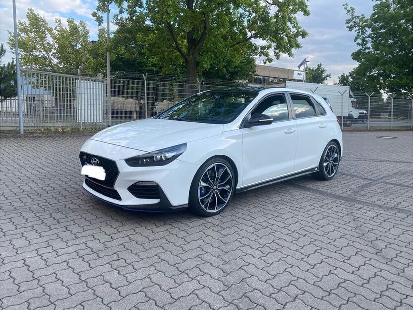 i30