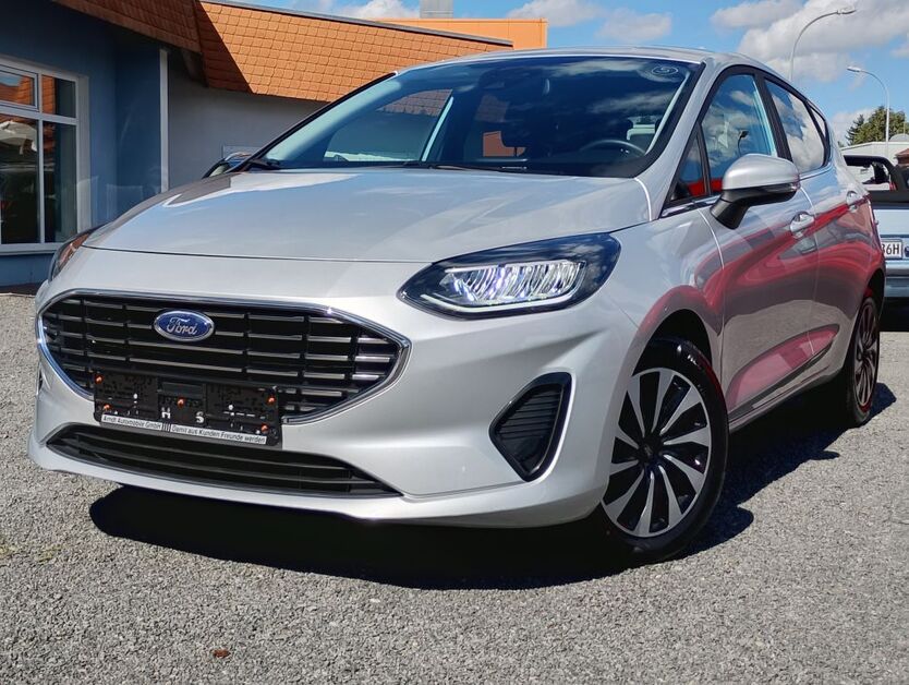 Ford Fiesta 32.000 km 17.988 € Niesky 02906