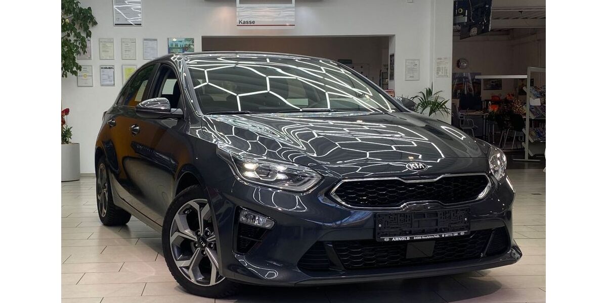 Kia ceed / Ceed 64.102 km 16.700 &euro; Neu-Isenburg 63263