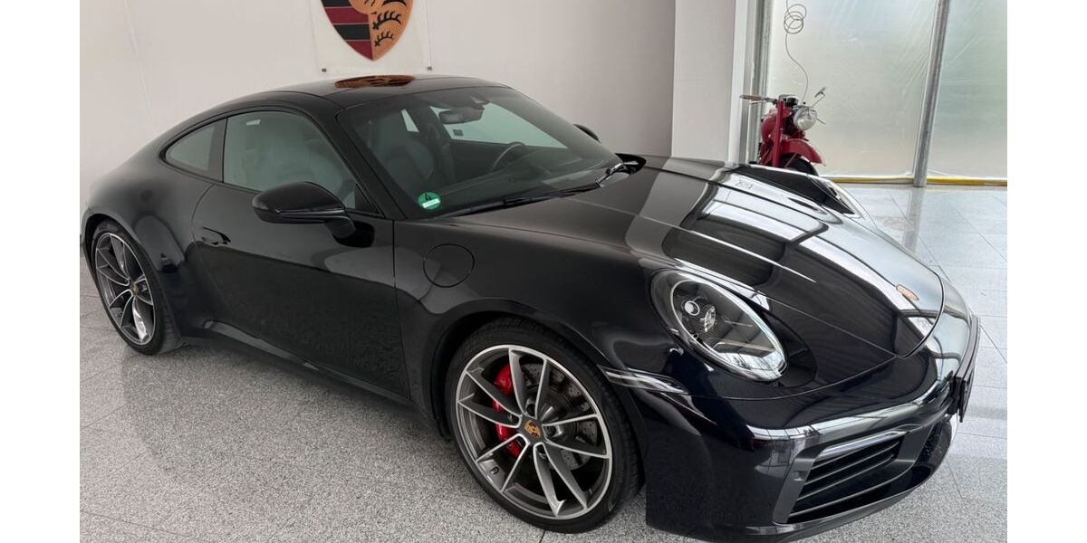 Porsche 992 25.870 km 137.980 &euro; Hallbergmoos 85399