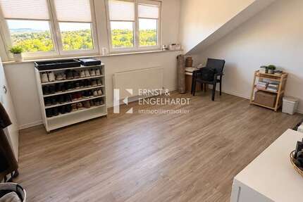 Wohnung Kitzingen - 3 Zimmer, 103 m&sup2;, 930&euro; | Angebot:27661401
