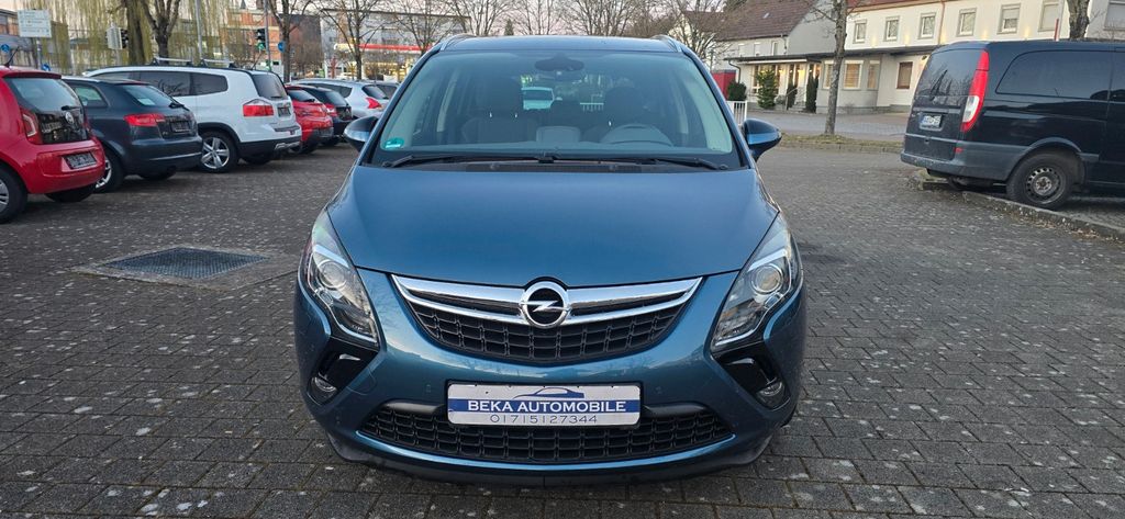 Opel Zafira 94.000 km 9.400 &euro; Aalen 73433