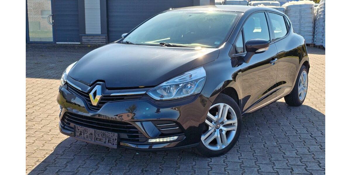 Renault Clio 69.671 km 7.900 &euro; Surwold 26903