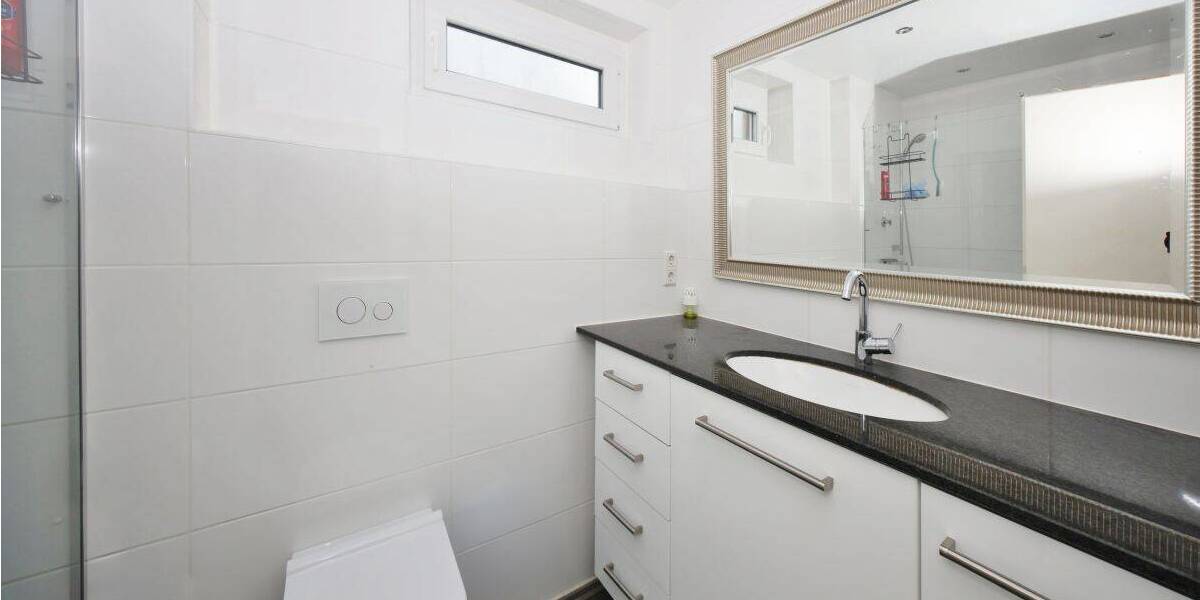 Etagenwohnung Wilhelmshaven Neuende - 4 Zimmer, 94 m&sup2;, 198.000&euro; | Angebot:26825653