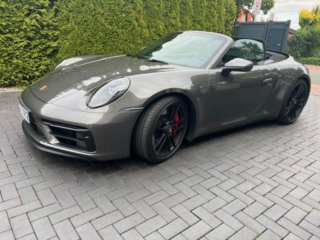 992