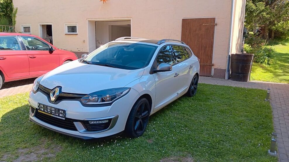 Renault Megane 131.000 km 11.000 € Roßwein 04741