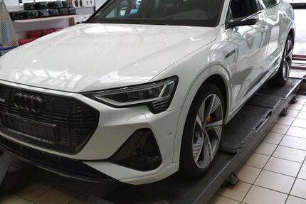 Audi e-tron 63.487 km 41.590 &euro; Hagen 58091