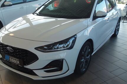 Ford Focus 18.000 km 23.677 &euro; Borken 46325