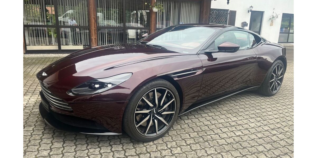 Aston Martin DB11 39.007 km 104.990 &euro; Greiling/Bad Tölz 83677