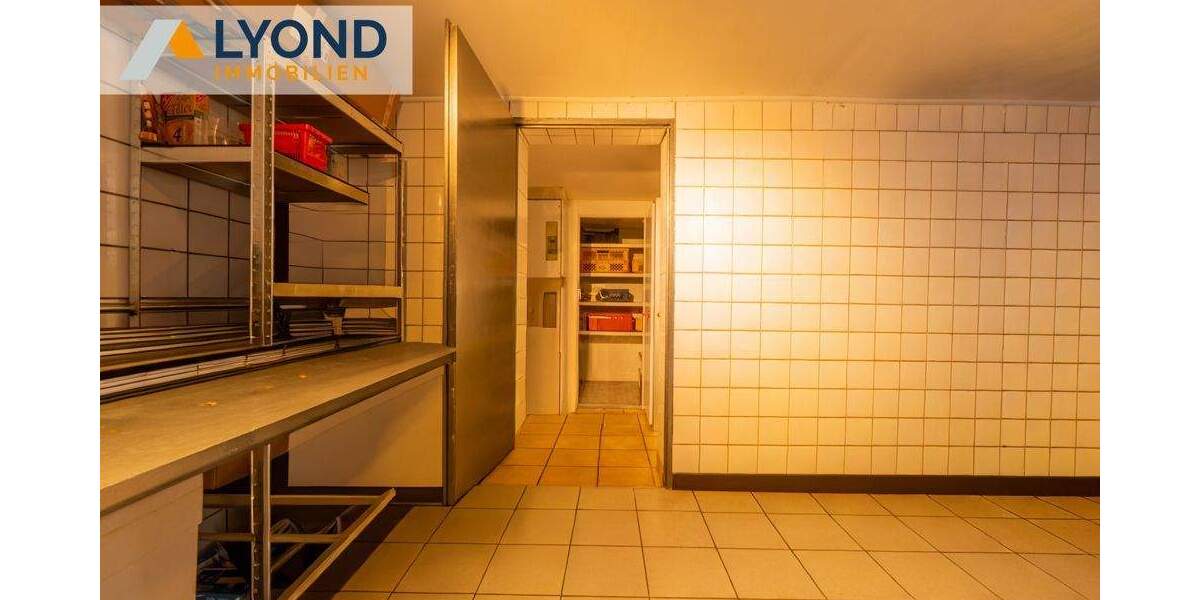 Einfamilienhaus Colbitz - 6 Zimmer, 250 m&sup2;, 495.000&euro; | Angebot:25687831