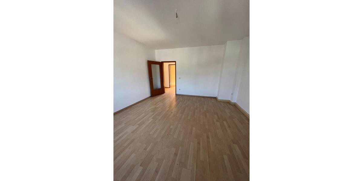 Etagenwohnung Plauen Altstadt - 2 Zimmer, 44 m&sup2;, 38.000&euro; | Angebot:26987415