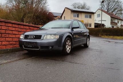 Audi A4 305.000 km 1.500 &euro; schlitz 36110