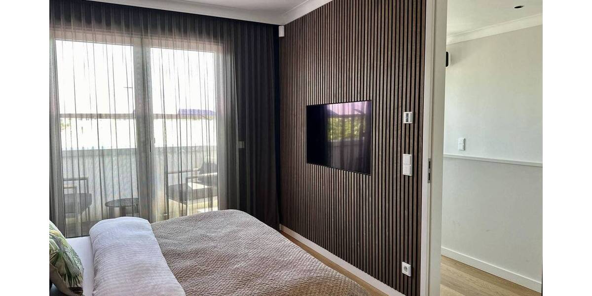 Luxuriöse Doppelhaushälfte mit exklusiver Ausstattung und Garage - OF-Buchrainviertel! 7 zimmer