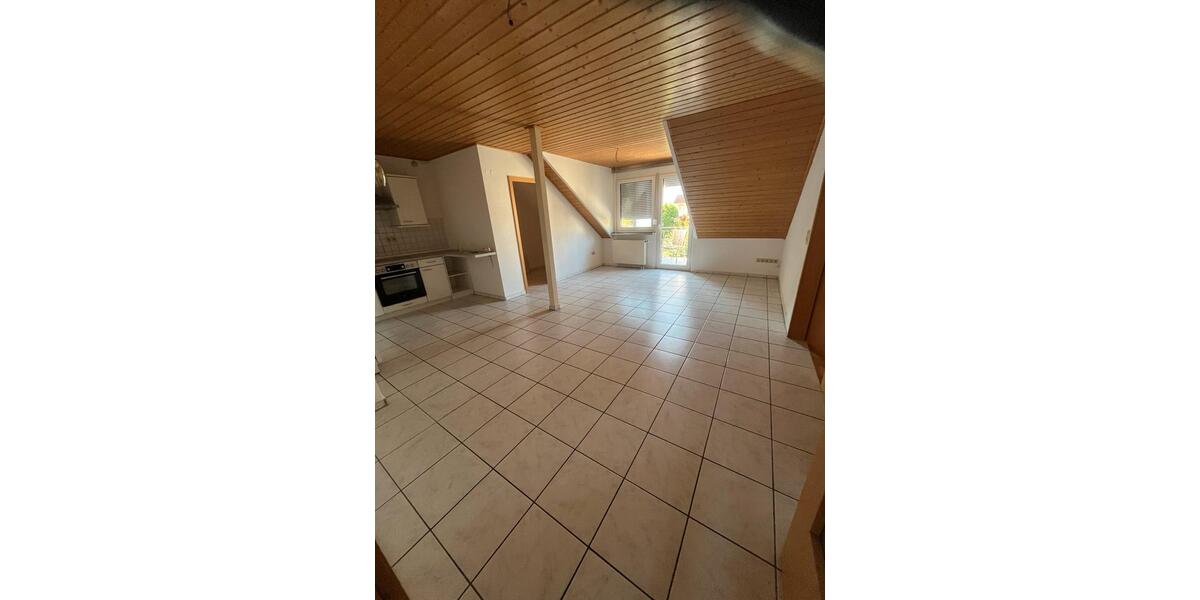 Dreizimmerwohnung, Dachgeschoss 3 zimmer