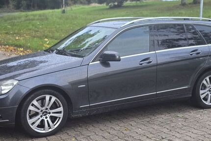 Mercedes-Benz C 350 236.000 km 9.600 € Steinmauern 76479