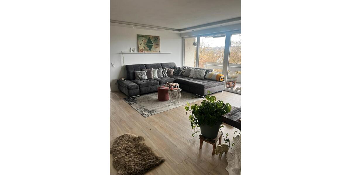 Etagenwohnung Dettingen unter Teck - 4.5 Zimmer, 90 m&sup2;, 369.000&euro; | Angebot:27261850