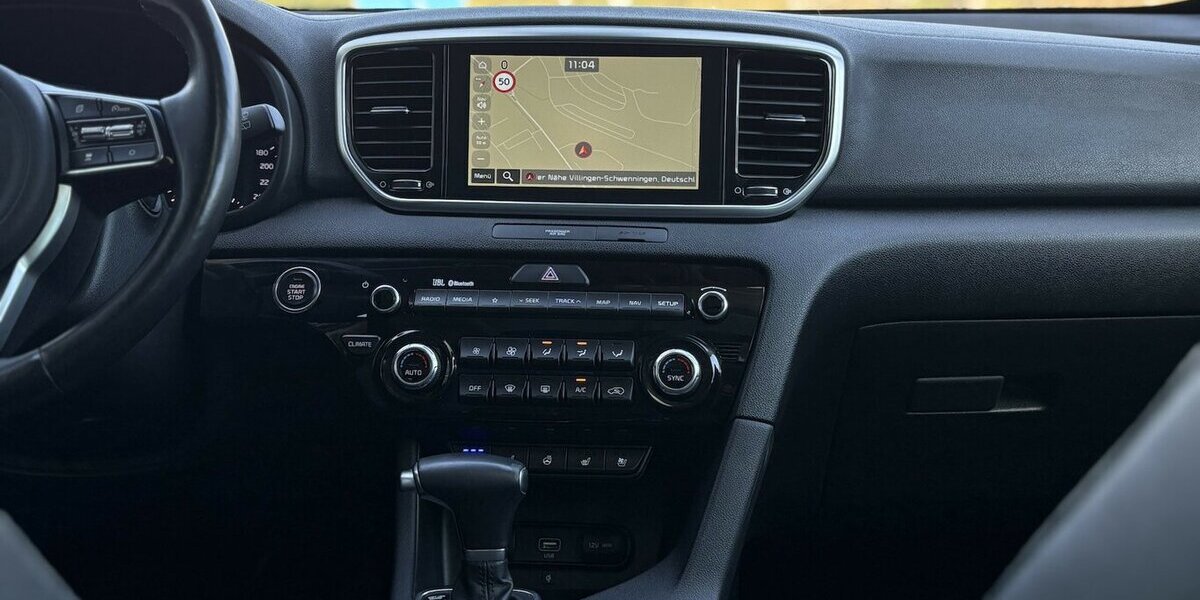 Kia Sportage Platinum Edition 4WD 360°/JBL/ACC/NAVI 77.030 km 21.800 &euro; Villingen-Schwenningen 78054