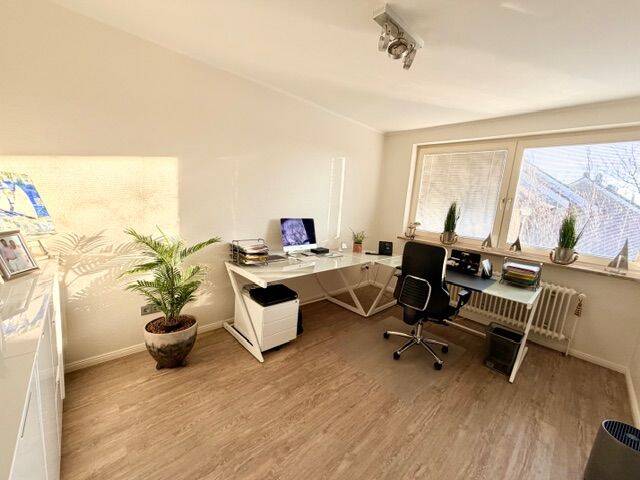 Mehrfamilienhaus, Wohnhaus Ratekau - 6 Zimmer, 160 m&sup2;, 450.000&euro; | Angebot:26188251