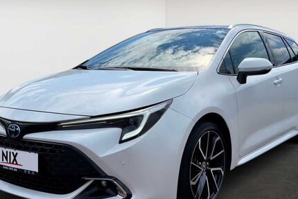 Toyota Corolla 23.536 km 29.970 &euro; Wächtersbach 63607