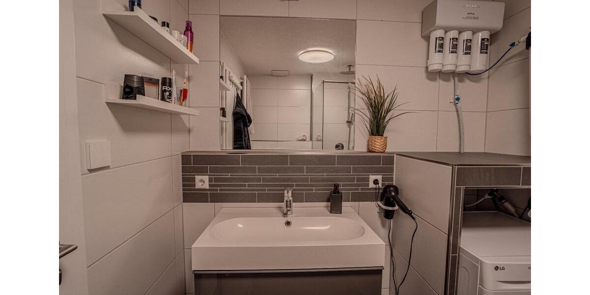 Dachgeschoßwohnung Brackenheim - 3 Zimmer, 80 m&sup2;, 320.000&euro; | Angebot:26241457