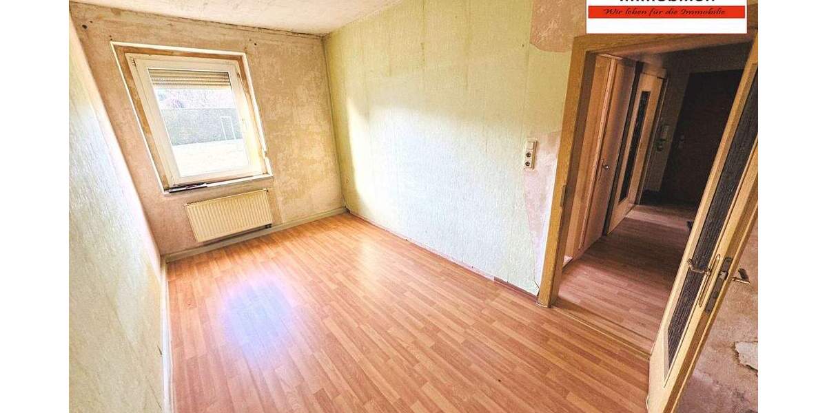 Etagenwohnung Teuchern Wildschütz - 3 Zimmer, 60 m&sup2;, 35.000&euro; | Angebot:24863706